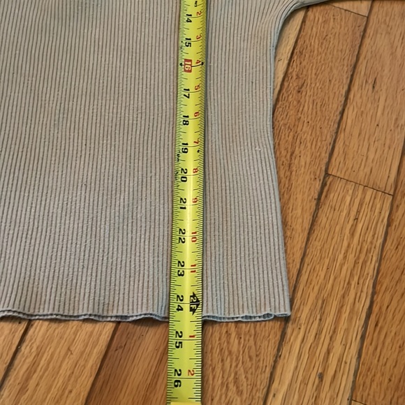 Joseph A brand sweater - Picture 2 of 8